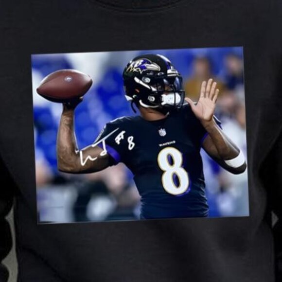 Lamar Jackson Baltimore Ravens Sweatshirt NFL Football Crewneck Gift 05 - Picture 2 of 5